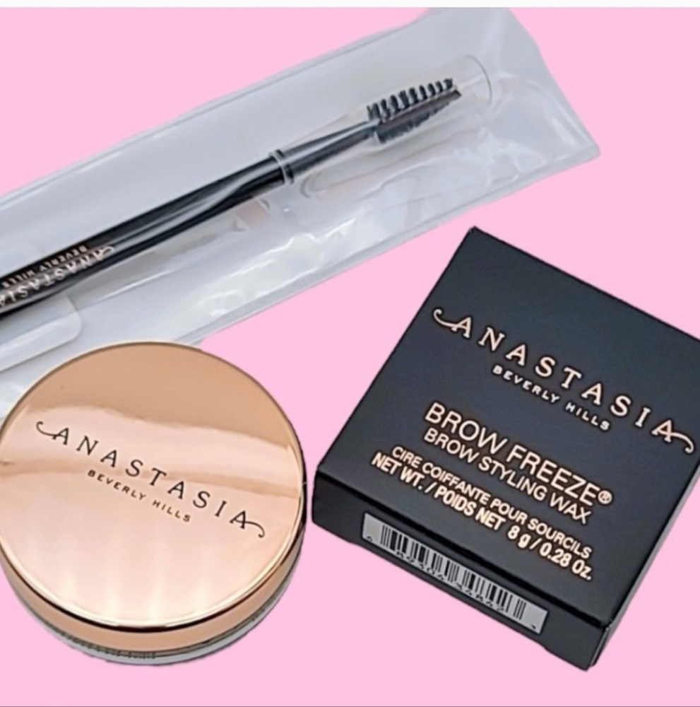 ANASTASIA BEVERLY HILLS |Brow Freeze Gel & Dual-Ended Applicator